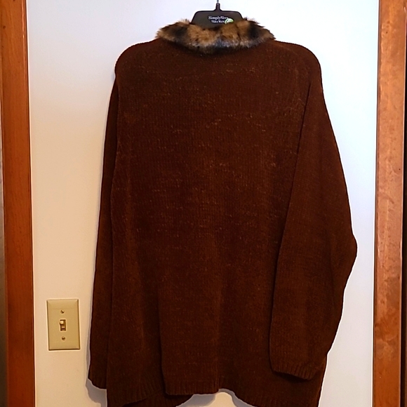 A Little Extra Spice dark brown fur collar chenille zip front sweater Sz 3X - Picture 4 of 4